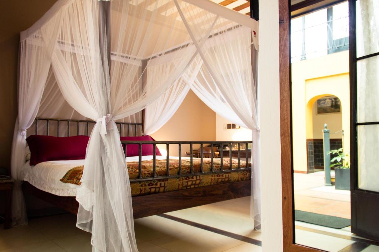 Hotel Bougainviller Kampala Ngoại thất bức ảnh