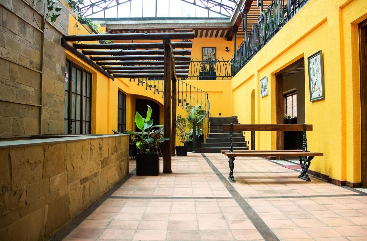 Hotel Bougainviller Kampala Ngoại thất bức ảnh
