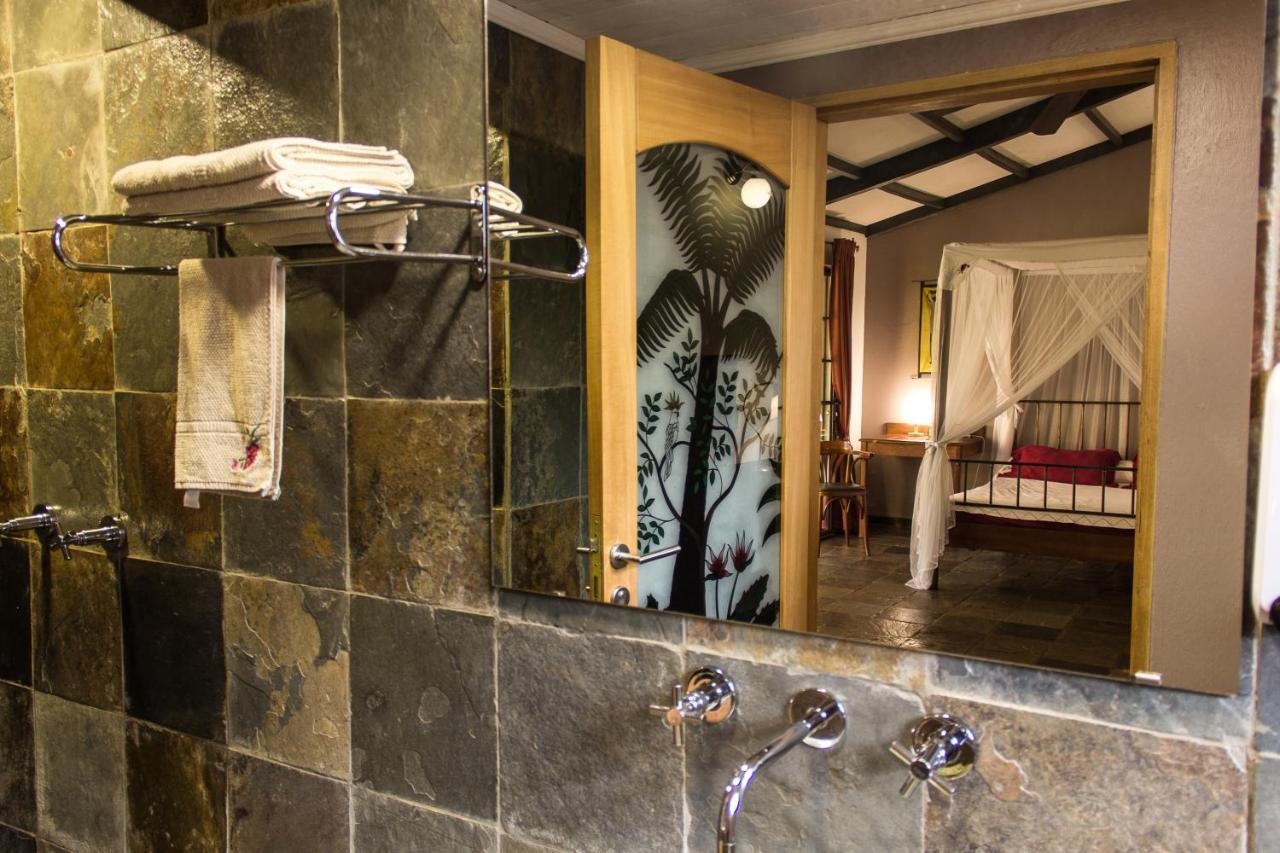 Hotel Bougainviller Kampala Ngoại thất bức ảnh